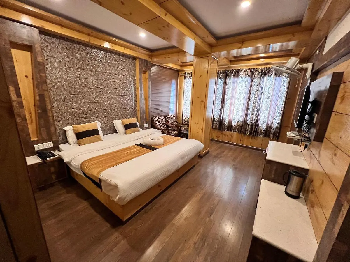 Crystal Hotel