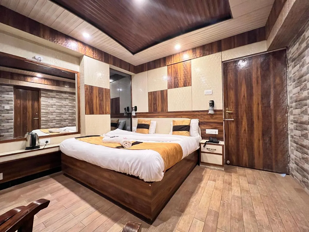 Crystal Hotel Shimla