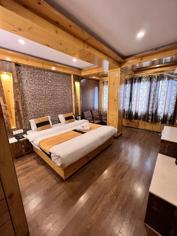Crystal Hotel  Shimla