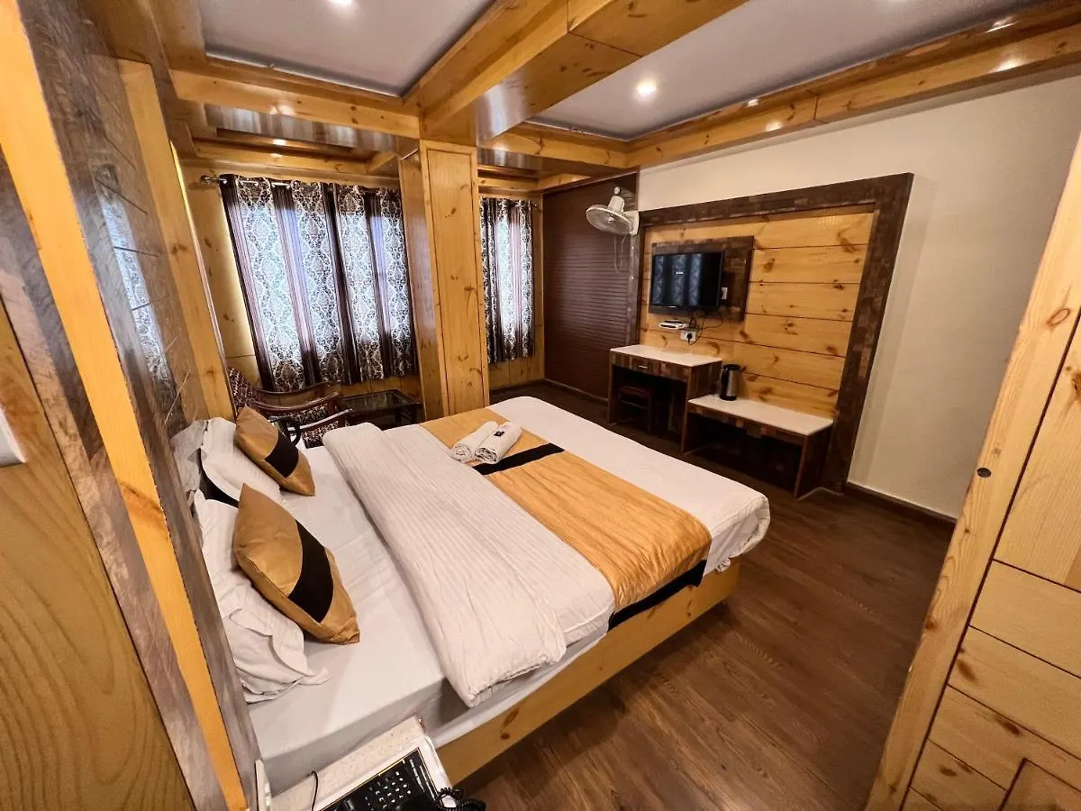 Crystal Hotel